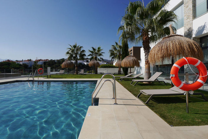 Image No.16-3 Bed Property for sale