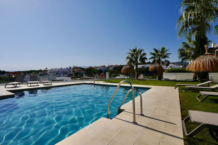 Image No.18-3 Bed Property for sale