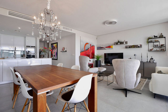 Image No.23-3 Bed Property for sale