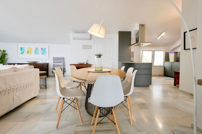 Image No.14-3 Bed Property for sale