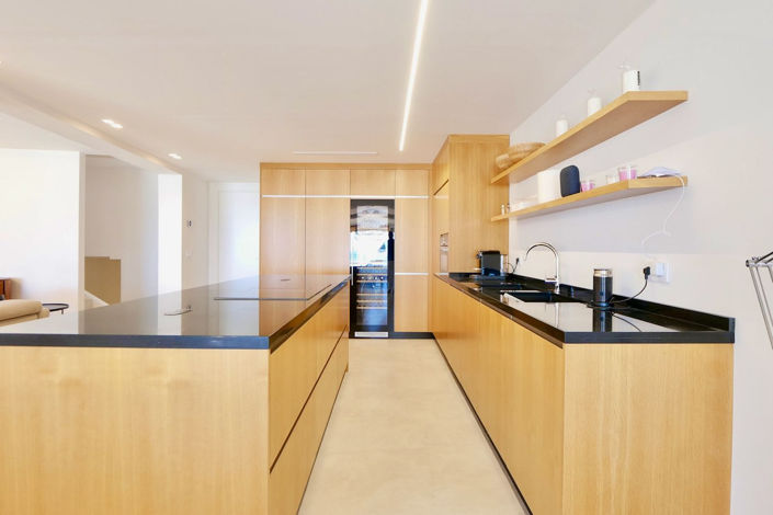 Image No.45-3 Bed Property for sale