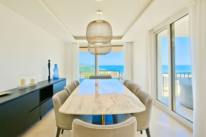 Image No.55-3 Bed Property for sale