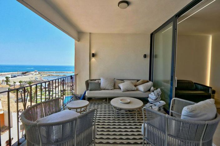 Image No.71-3 Bed Property for sale