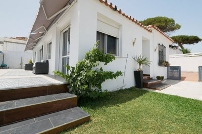 4-c23c0f86247804fa50226aecd8b0b2c8