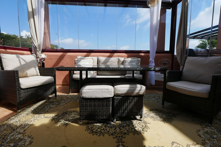 Image No.40-3 Bed Property for sale