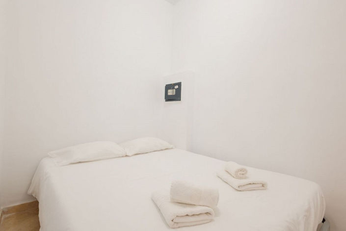 Image No.23-2 Bed Property for sale