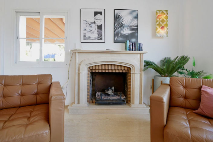 Image No.23-6 Bed Property for sale