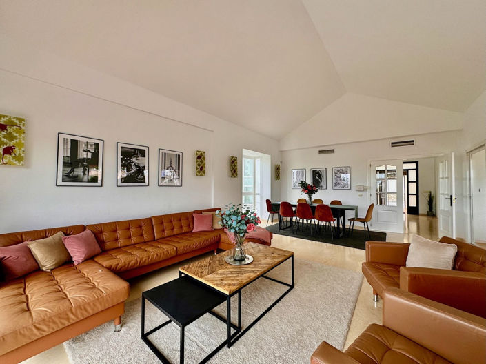 Image No.39-6 Bed Property for sale