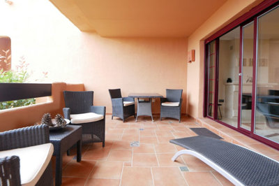 2-5bd7b9d04b45e33852eaf0ec6670150d