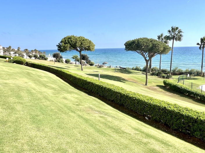 Image No.14-2 Bed Property for sale