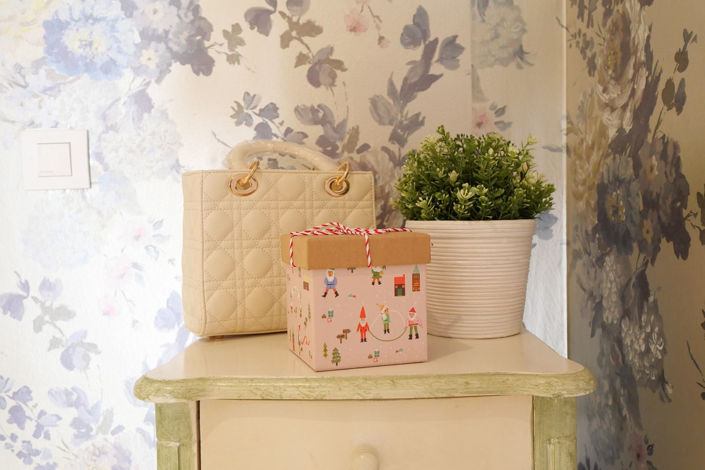 Image No.20-2 Bed Property for sale