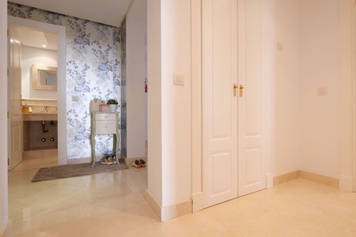 Image No.28-2 Bed Property for sale