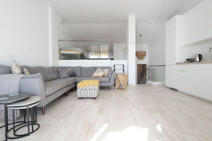 Image No.5-2 Bed Property for sale