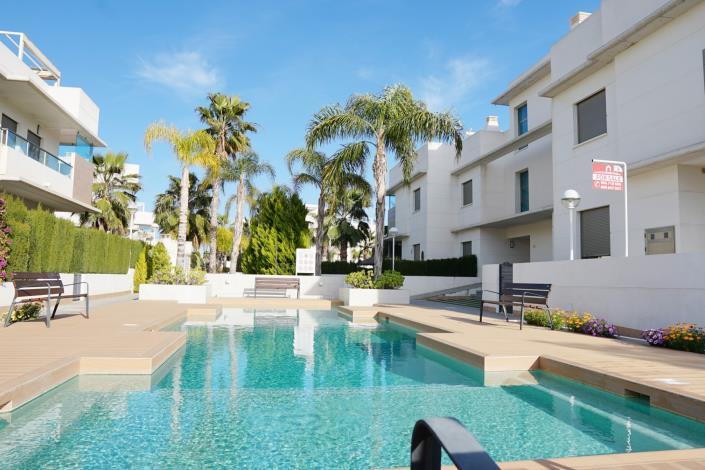 Image No.8-2 Bed Apartment for sale