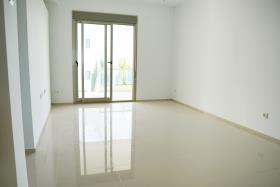 Image No.20-2 Bed Apartment for sale