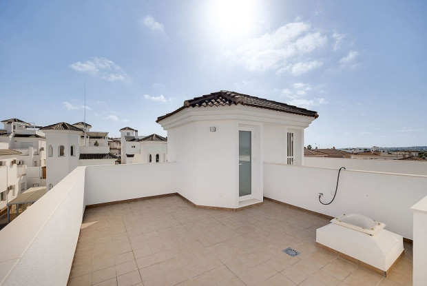 Image No.11-2 Bed Chalet for sale