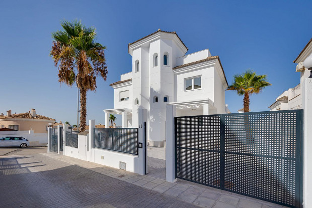 Image No.16-3 Bed Villa for sale