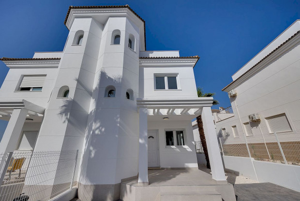 Image No.2-3 Bed Villa for sale