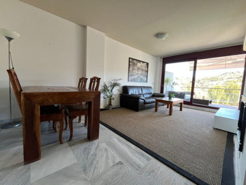 4-c23c0f86247804fa50226aecd8b0b2c8