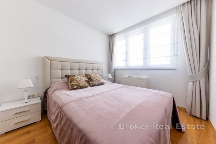 Image No.12-Villa de 4 chambres à vendre à Split