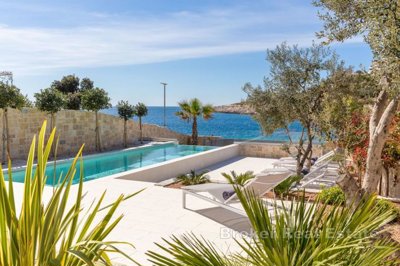 1 - Rogoznica, Villa