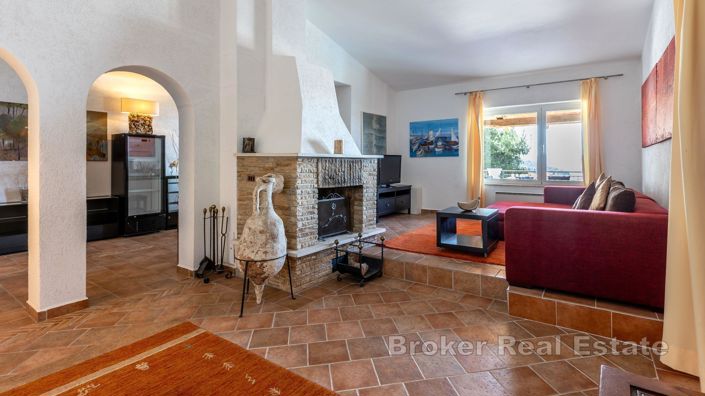 Image No.3-Villa de 6 chambres à vendre à Rogoznica