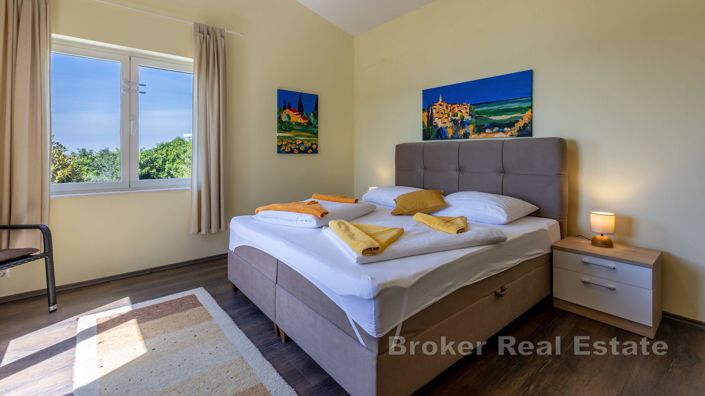 Image No.6-Villa de 6 chambres à vendre à Rogoznica