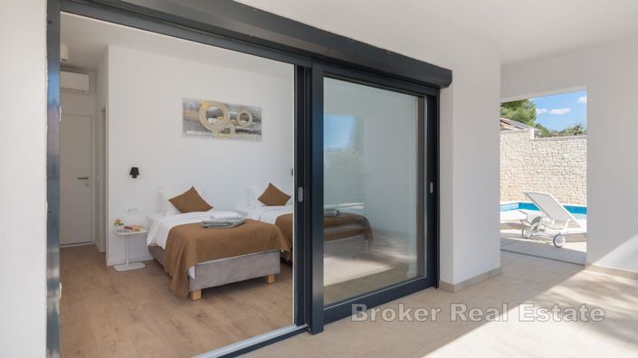 Image No.19-Villa de 5 chambres à vendre à Brac