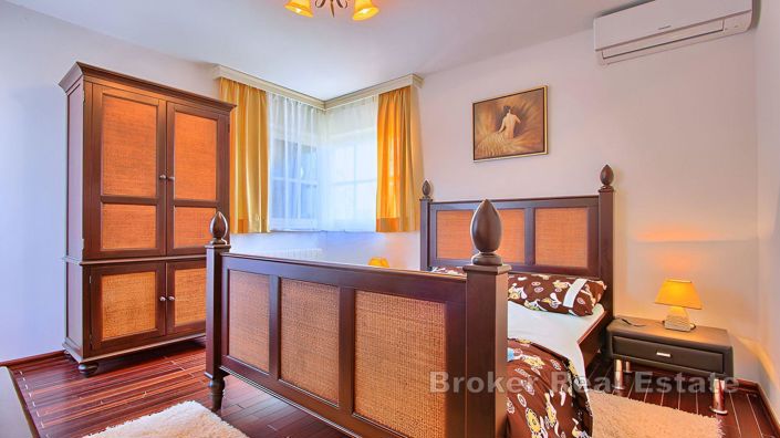 Image No.18-Villa de 8 chambres à vendre à Porec