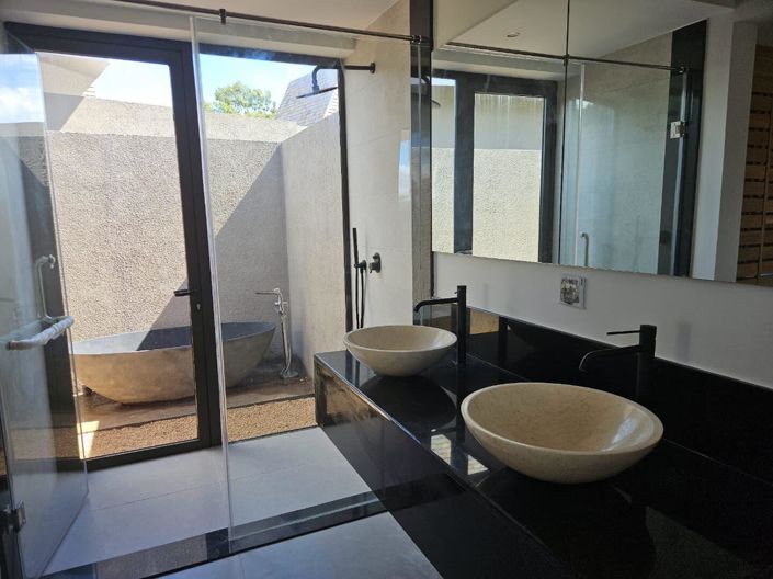 Image No.25-3 Bed Villa for sale
