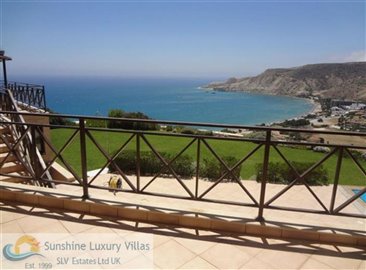 Villa de 4 chambres à vendre à Pissouri
