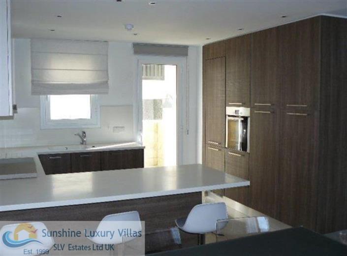 Image No.23-2 Bed Apartment for sale
