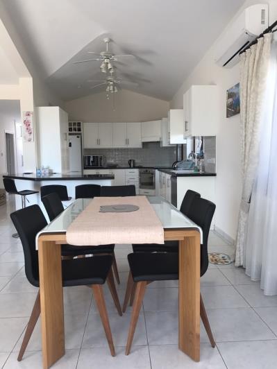 Image No.5-Maison / Villa de 4 chambres à vendre à Peyia