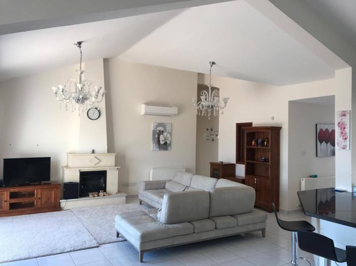 Image No.6-Maison / Villa de 4 chambres à vendre à Peyia