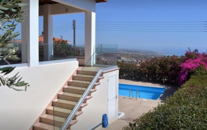 Image No.5-Maison / Villa de 4 chambres à vendre à Peyia