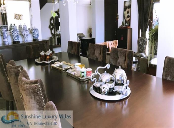 Image No.6-4 Bed House/Villa for sale