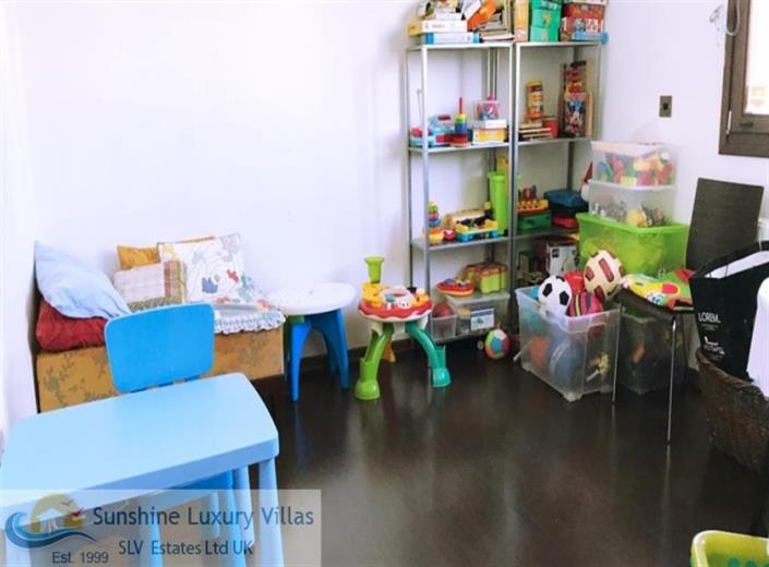 Image No.16-4 Bed House/Villa for sale