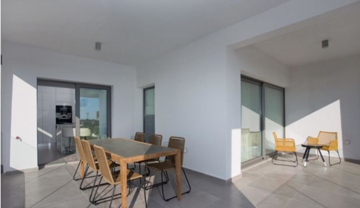Image No.5-3 Bed Apartment for sale