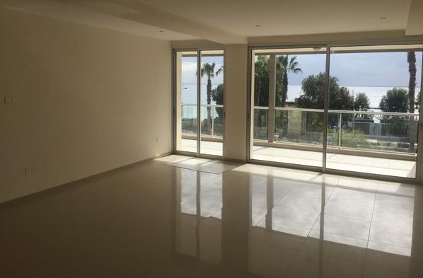 Image No.4-Appartement de 3 chambres à vendre à Ayios Tychonas