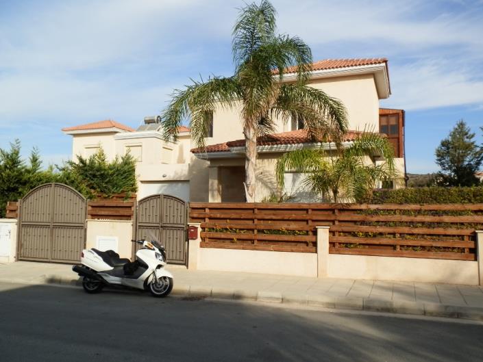 Image No.1-Villa de 3 chambres à vendre à Ayios Tychonas