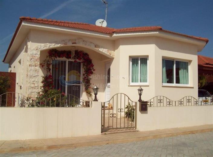 Image No.2-Bungalow de 2 chambres à vendre à Avgorou