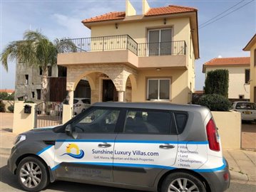 Villa / Détaché de 3 chambres à vendre à Avgorou