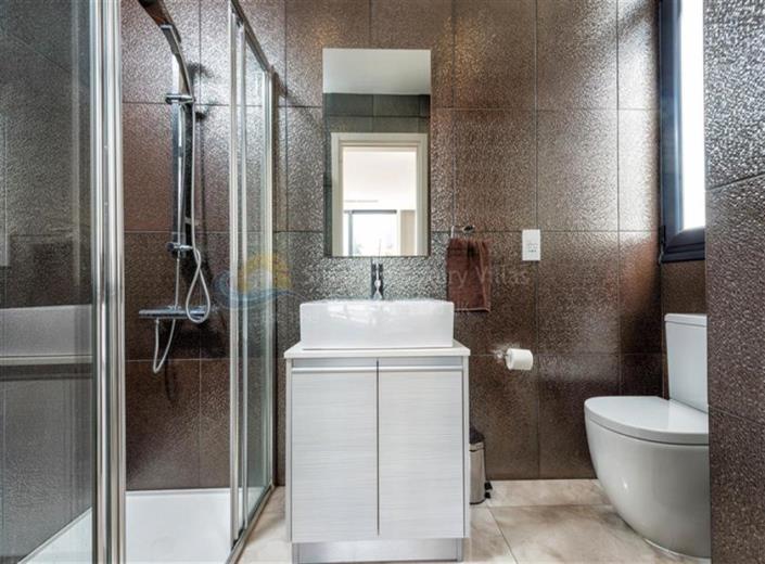 Image No.21-Maison / Villa de 6 chambres à vendre à Cape Greco