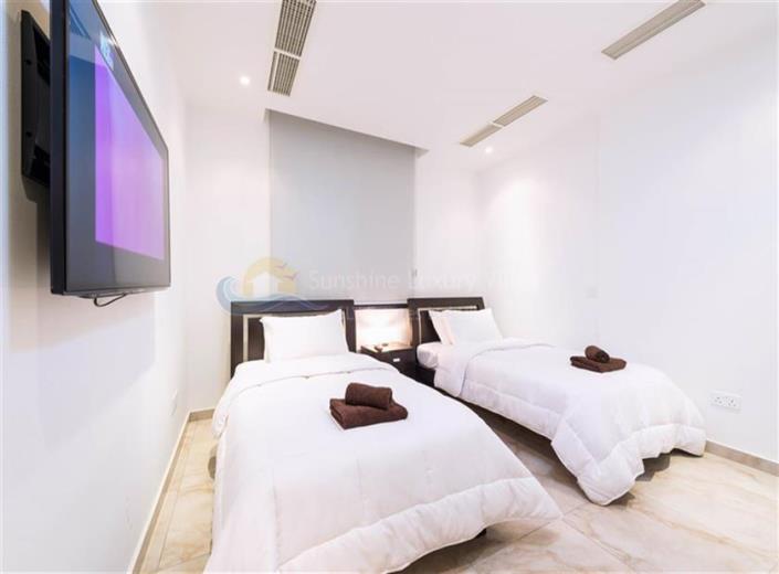 Image No.24-Maison / Villa de 6 chambres à vendre à Cape Greco