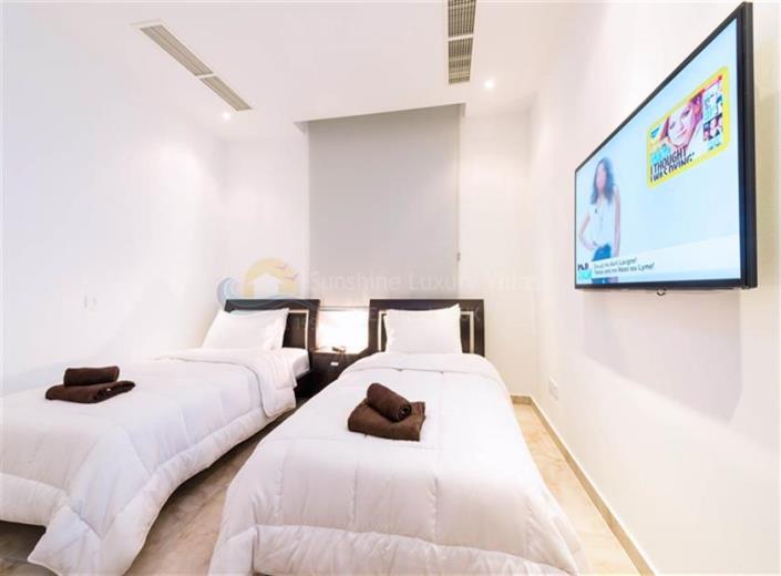 Image No.25-Maison / Villa de 6 chambres à vendre à Cape Greco