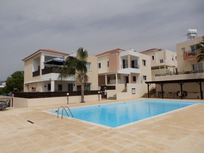 Image No.2-Maison / Villa de 3 chambres à vendre à Konia