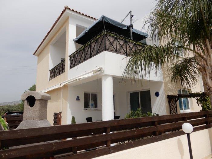 Image No.3-Maison / Villa de 3 chambres à vendre à Konia