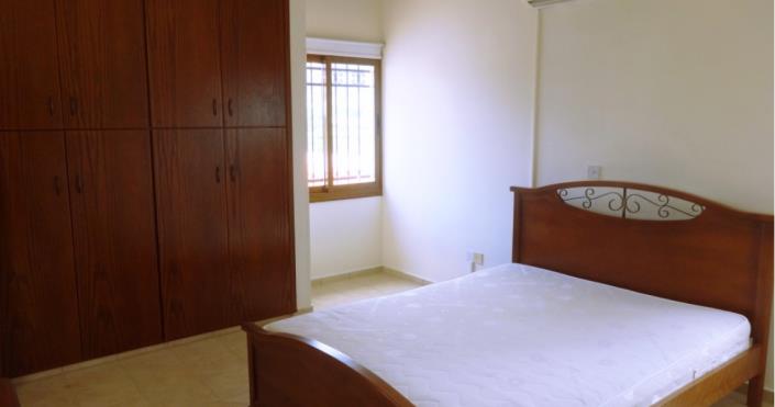 Image No.2-Bungalow de 4 chambres à vendre à Giolou