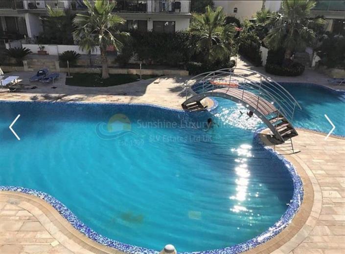 Image No.2-Appartement de 2 chambres à vendre à Tombs of the Kings