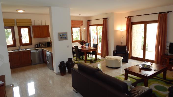 Image No.8-Maison de ville de 3 chambres à vendre à Aphrodite Hills